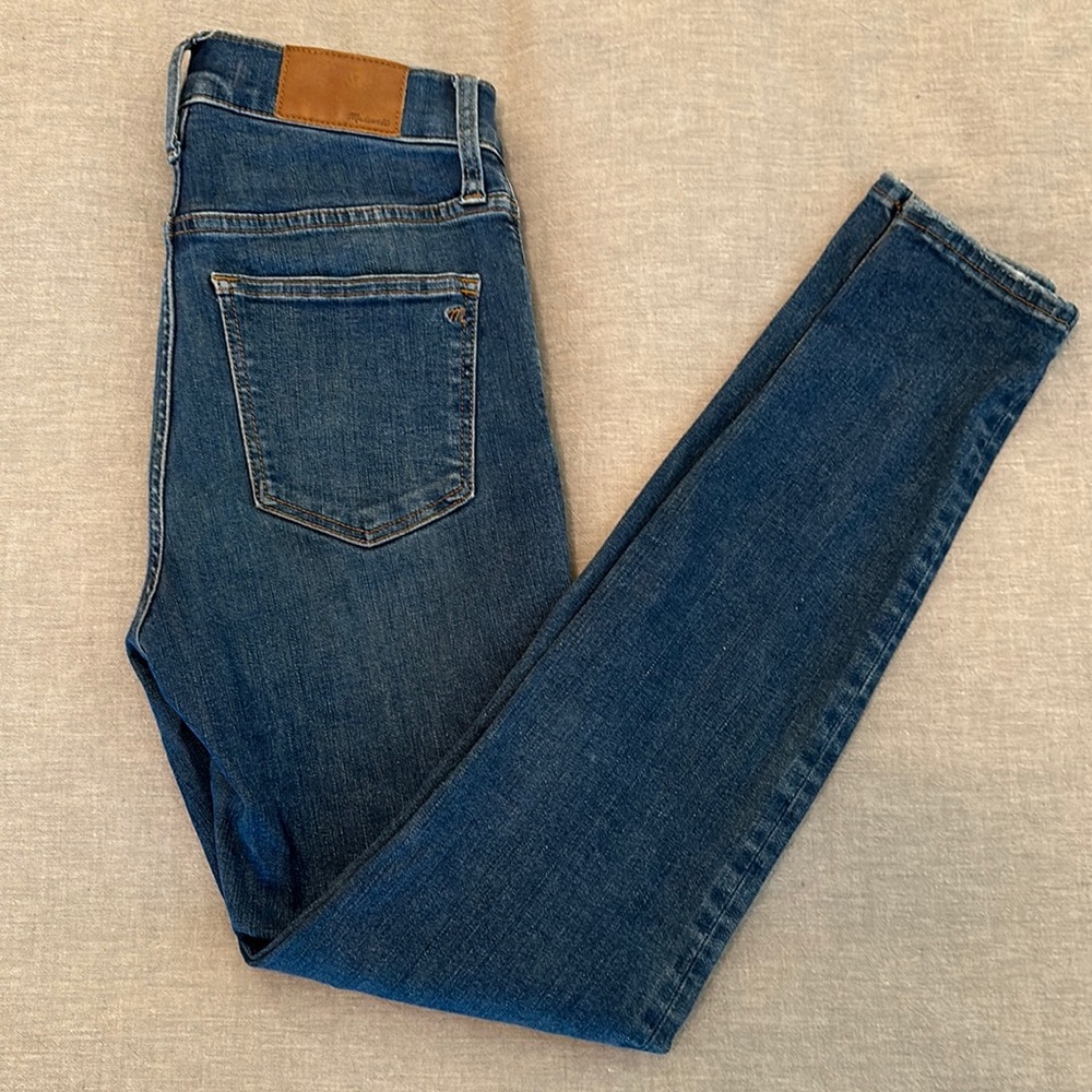 Madewell Mid-rise Skinny Jeans. Size 26.